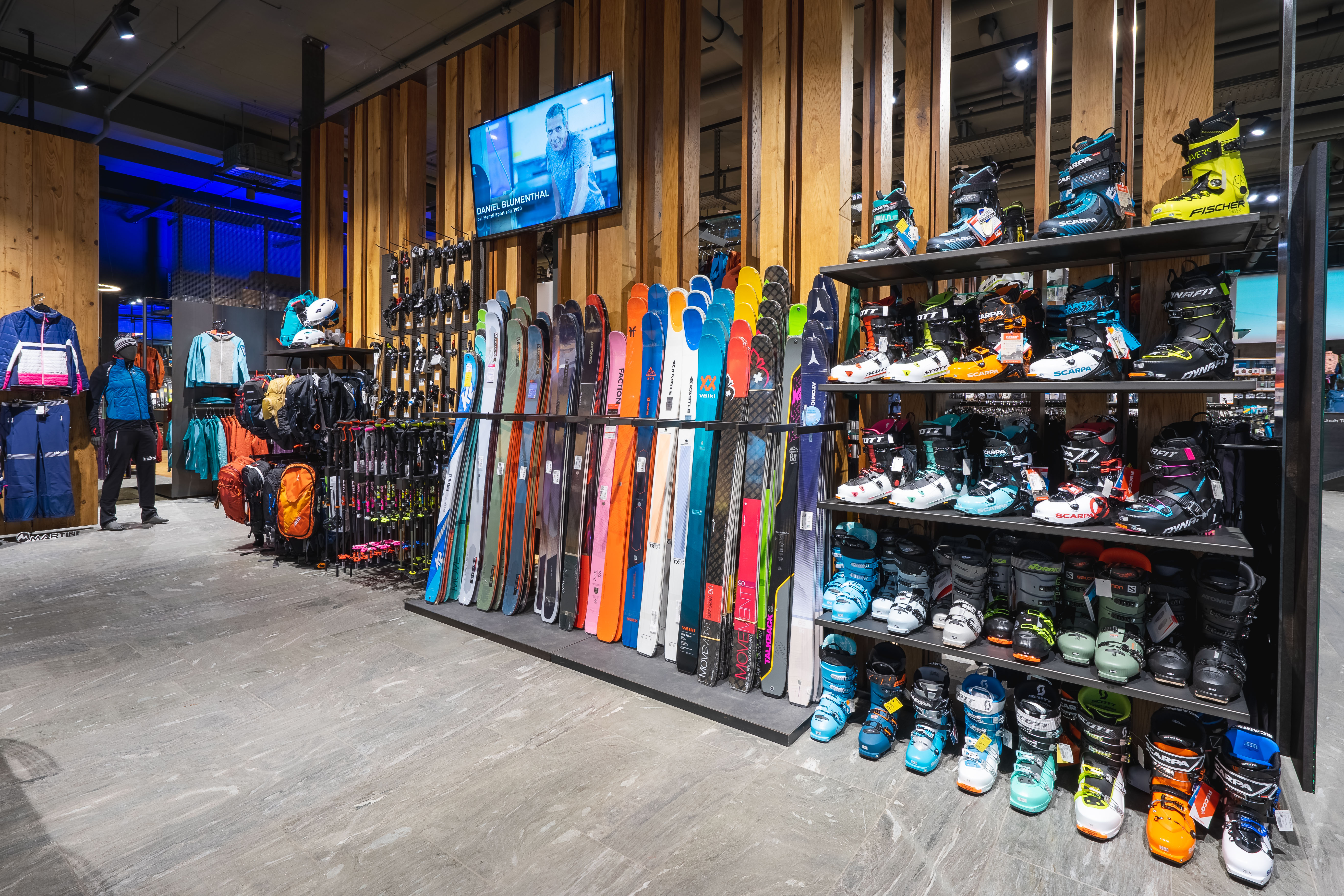 Shop Ilanz Tourenwand