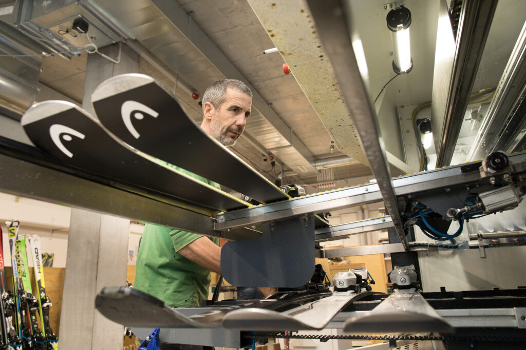 Ski und Snowboardservice Menzli Sport